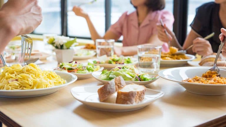 外食