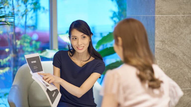 新任広報担当者必見！メディアの人に会ったとき「最初の1分」で伝えるべきこと｜笹木郁乃