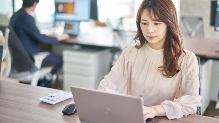 採用サイトを制作するには？取り入れたいコンテンツと作り方のポイントを紹介