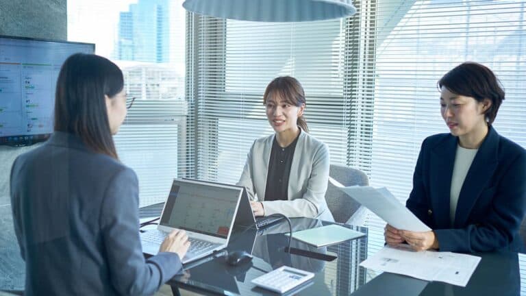 オンライン取材の方法を徹底解説!5つのおすすめツール・流れ・コツと注意点を教えます