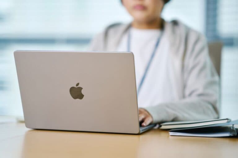 ステルスマーケティング(ステマ)とは?起こさないために広報が知っておきたい5つの基本知識