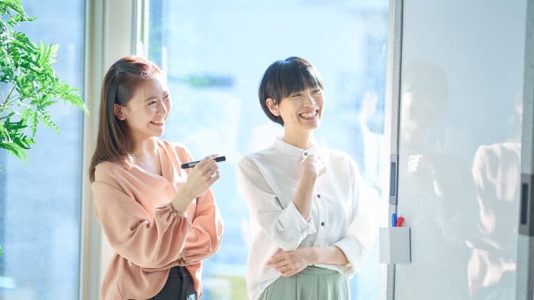 PR視点で新商品・新メニュー考案!開発の流れとコツ、20社の事例を紹介|お知らせ方法に動画活用も有効