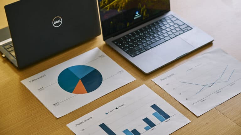 デジタルシフトとは? 推進する流れ・具体的な施策・成功のための5つのポイントを解説