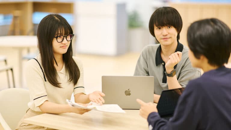 プレスリリースを営業に活用する5つの方法とは?効果的な使い方・注意点・事例を解説