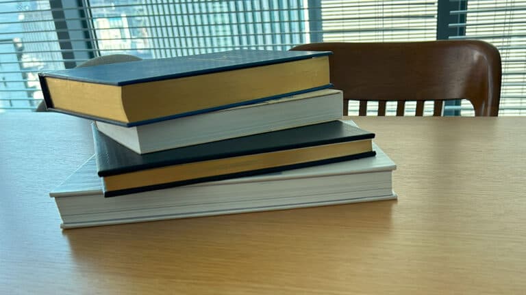 実務経験を積んだ広報PR担当者におすすめの、実務につながる本10選【上級編】