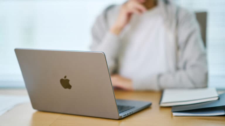 ステルスマーケティングとは?法規制の内容と、企業が行いたい3つの対策を解説