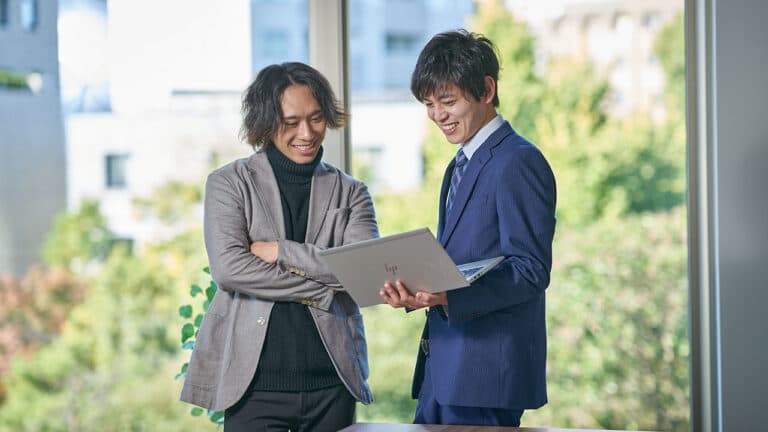 オープンイノベーションとは?注目の背景やメリット、成功させる5つのポイントを解説【事例あり】